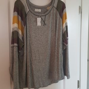 Maurices very soft sweater size 4x